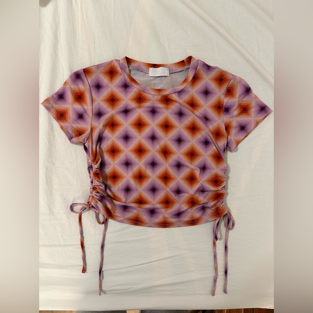 Isalis 70s Diamond Print Crop Top with Side Ruching, size Medium